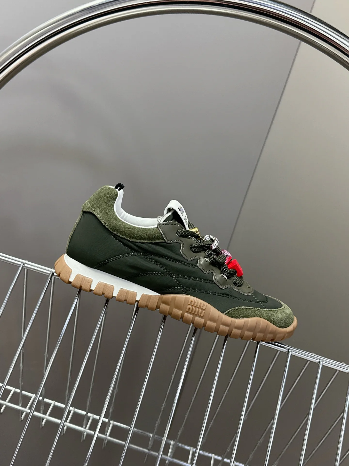 Кроссовки Женские Miu Miu 68399