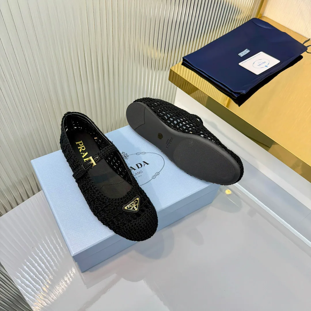 Балетки Женские Prada 11386410