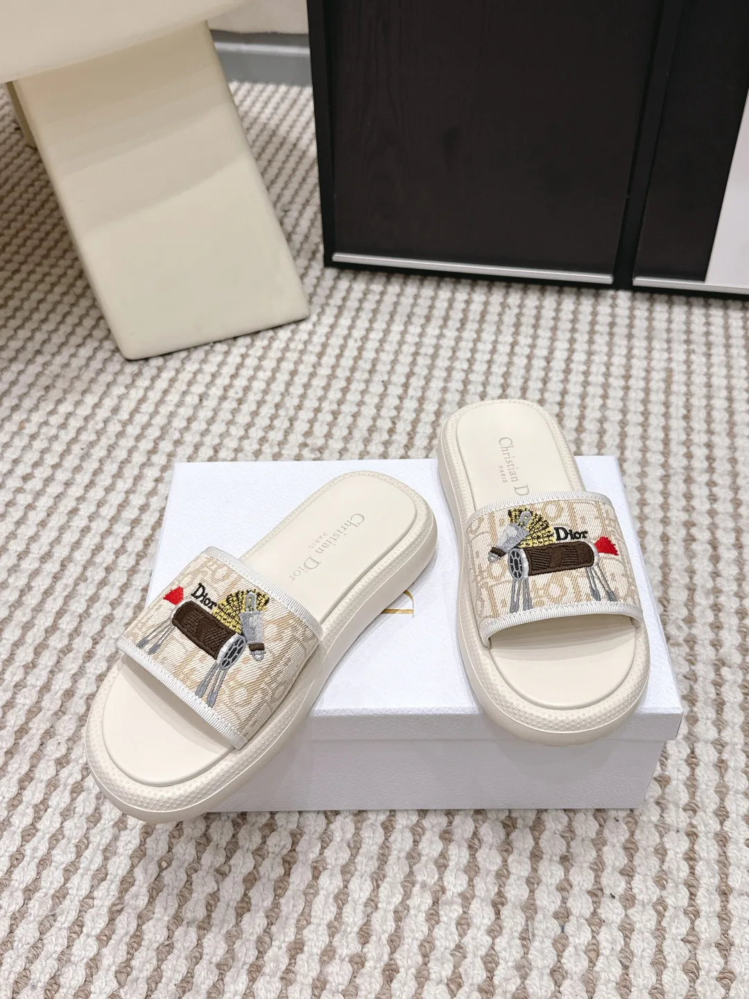 Шлепанцы Женские Christian Dior 11573422