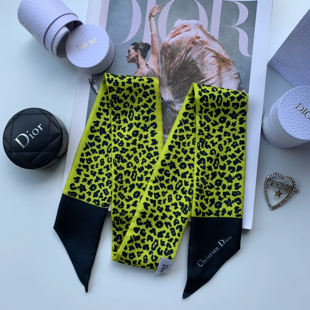Платки Christian Dior 17992741