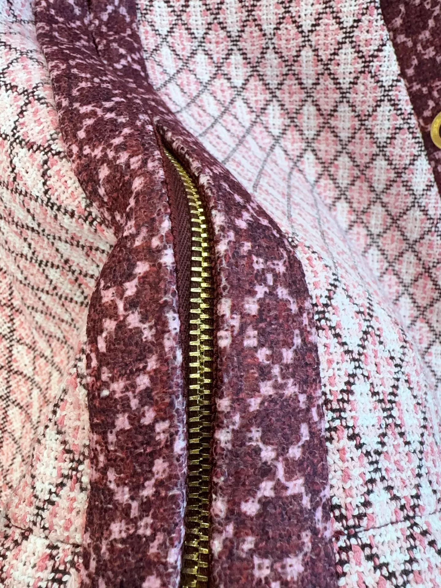 Куртки И Пуховики Женские Gucci 10780263