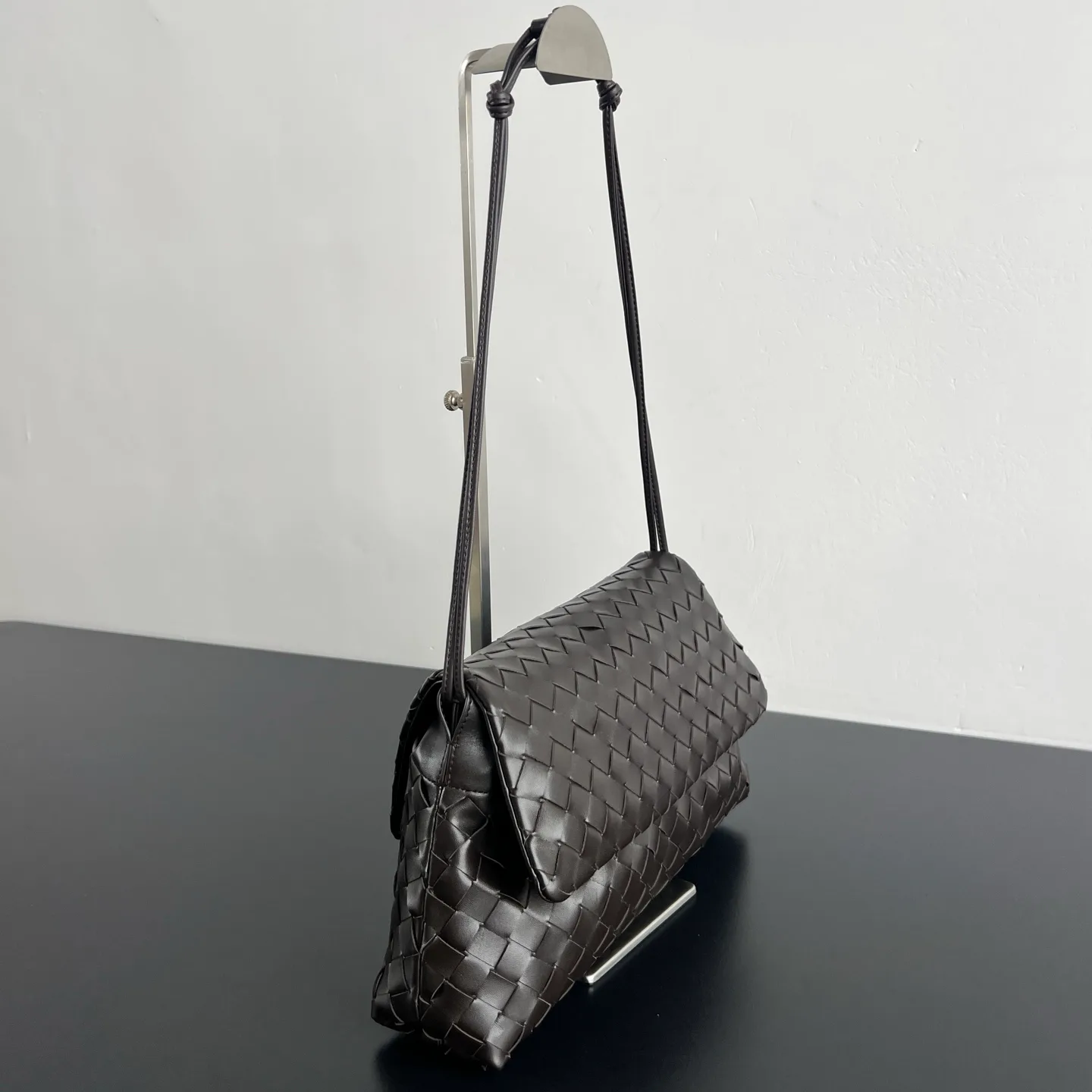 Классические Сумки Женские Bottega Veneta 13306152