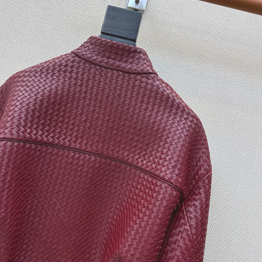 Кожаные Куртки И Дублёнки Женские Bottega Veneta 11527585