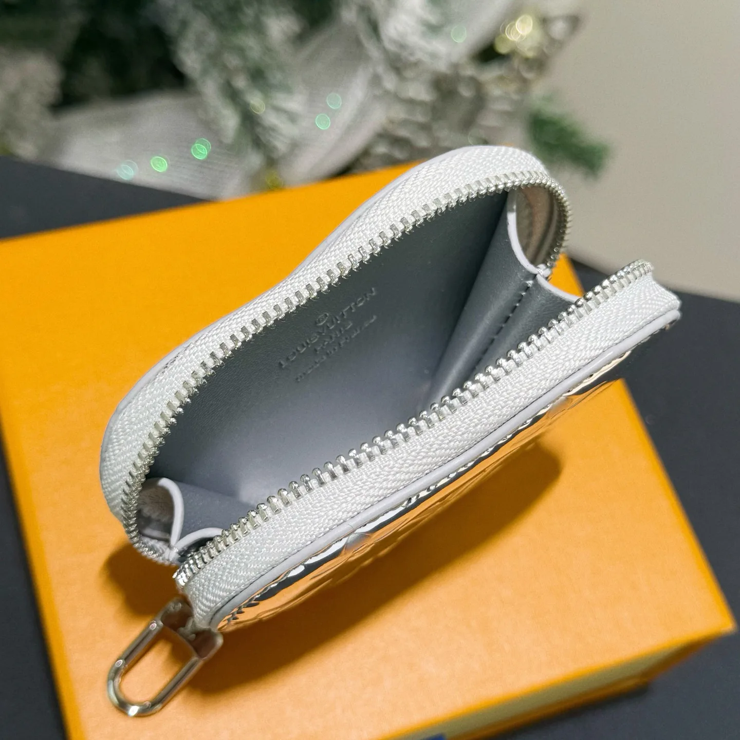 Клатчи Женские Louis Vuitton 1317516