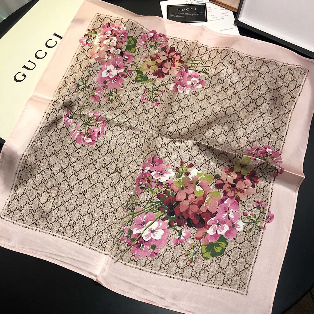 Шарфы Gucci 33057