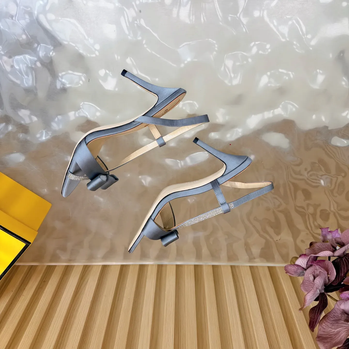 Босоножки Женские Fendi 5883767