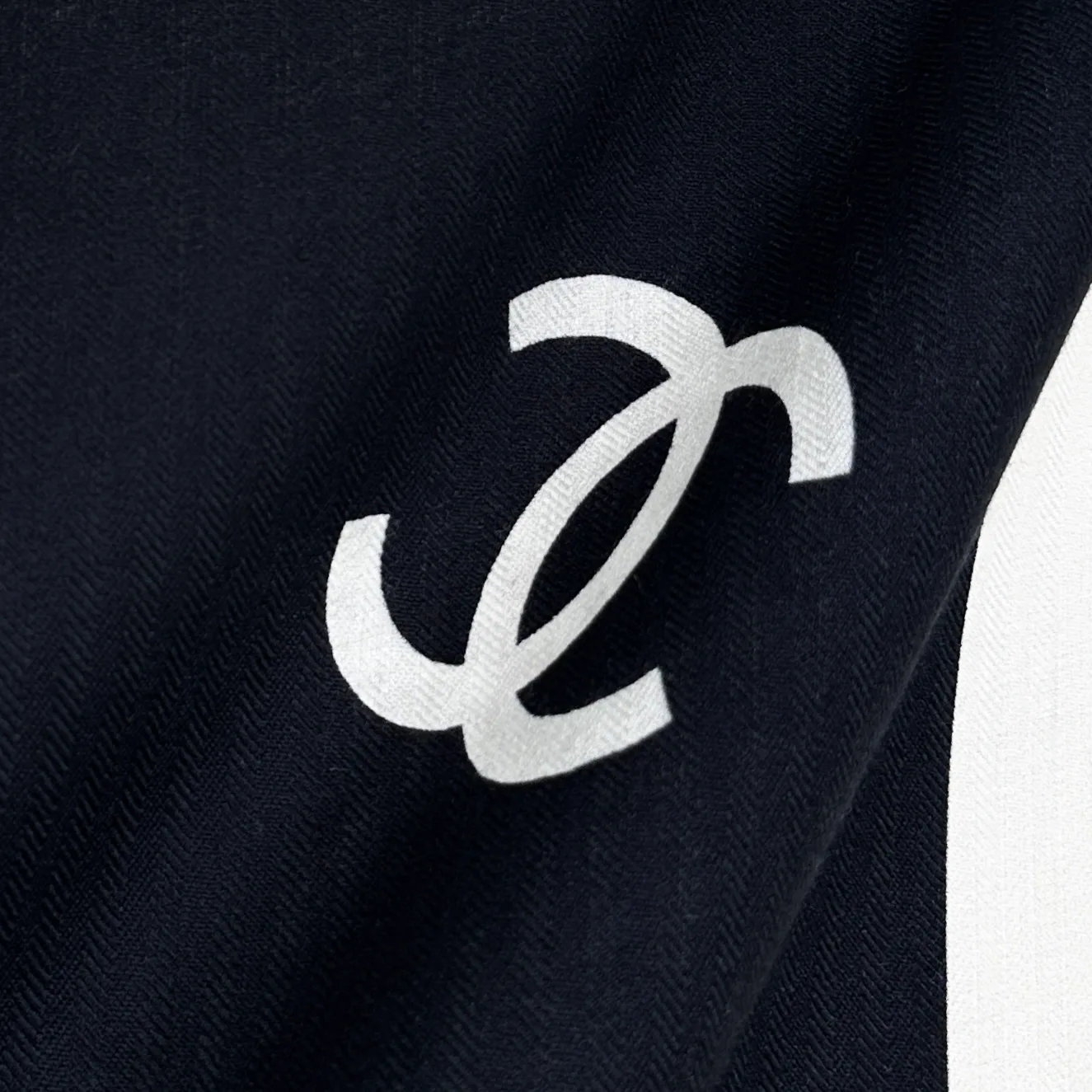 Шарфы Chanel 10627786