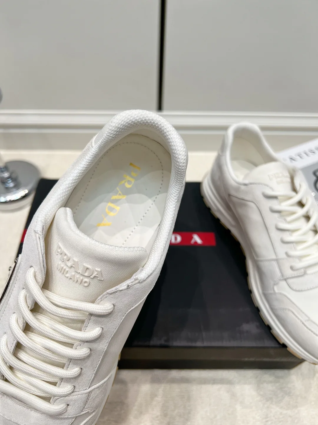 Кроссовки Мужские Prada 18744054