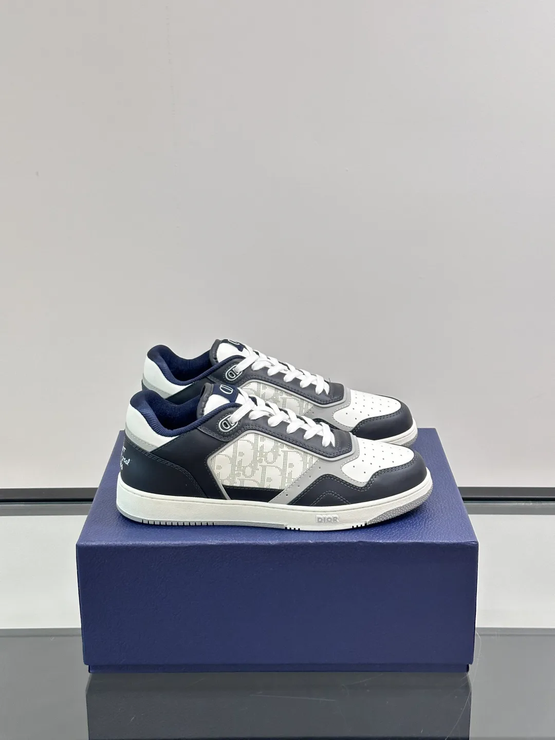 Кроссовки Женские Christian Dior 27588