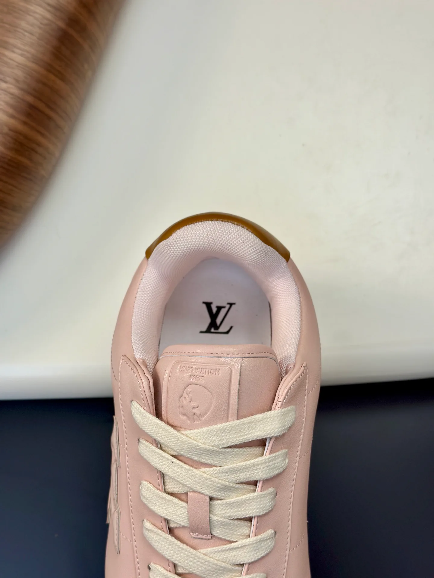 Кроссовки Мужские Louis Vuitton 10399518