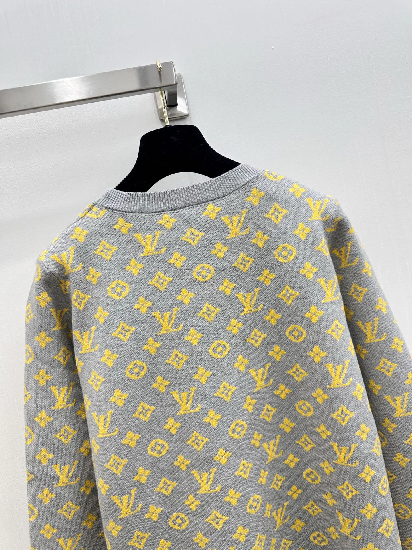 Джемперы И Свитеры Женские Louis Vuitton 17953453