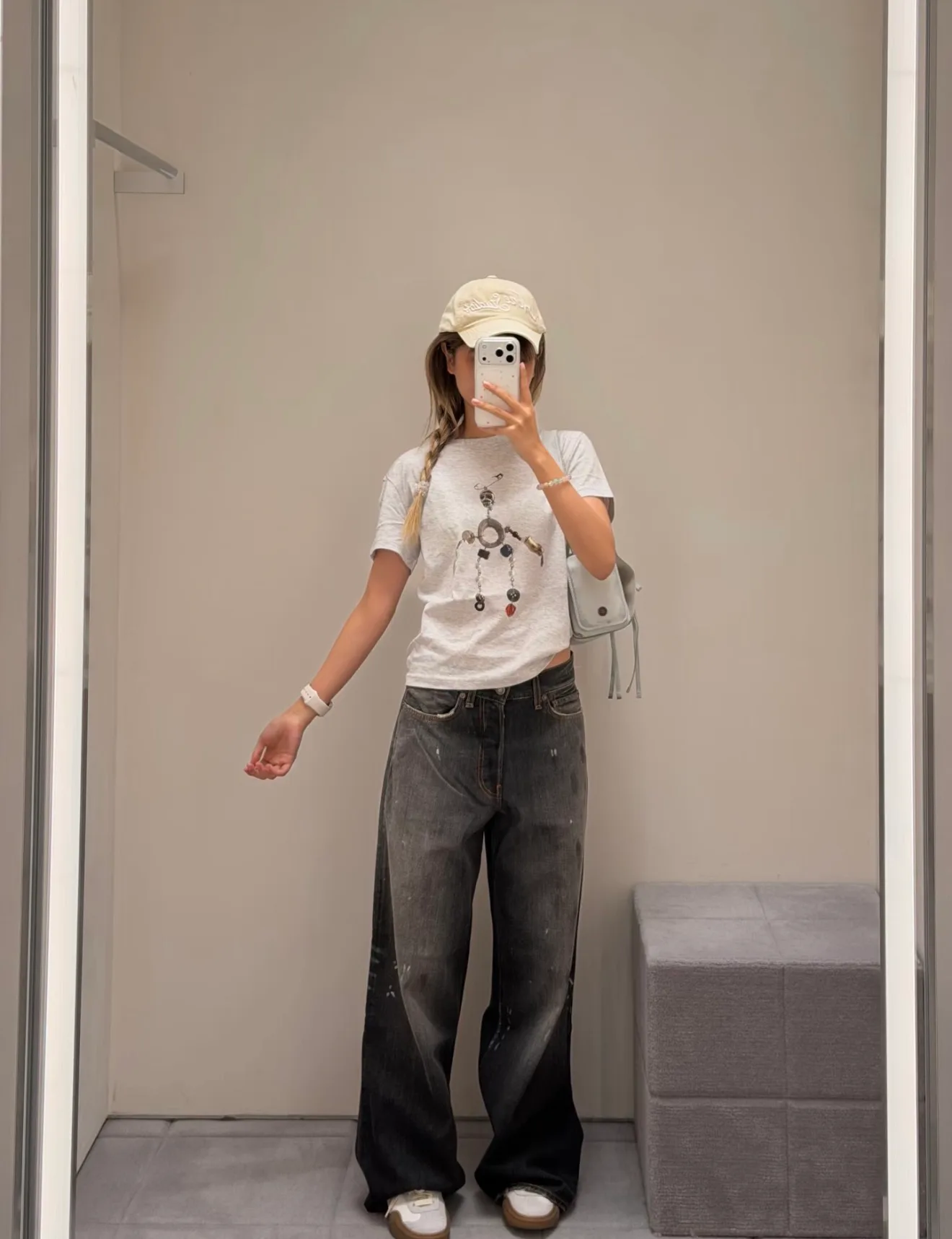 Футболки Женские Acne Studios 17166000