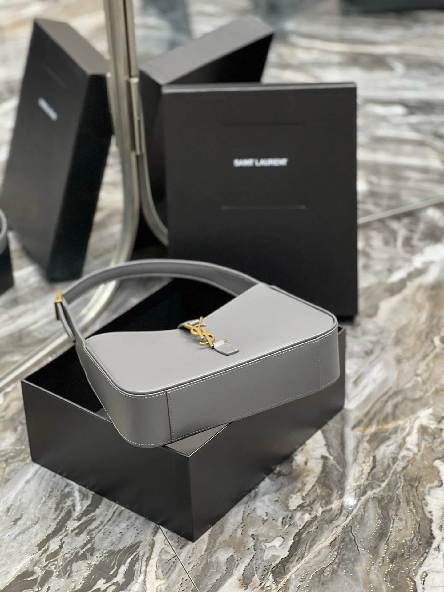 Сумки На Ремне Женские Saint Laurent 5781
