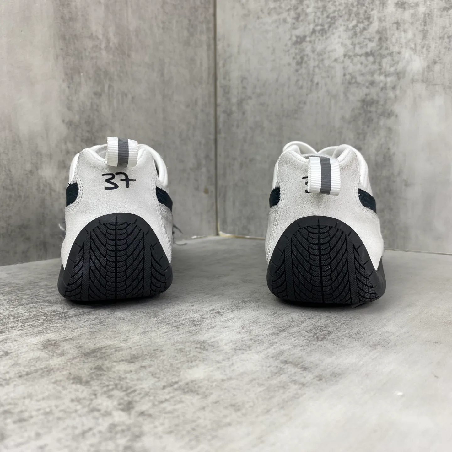 Кроссовки Женские Balenciaga 11406463