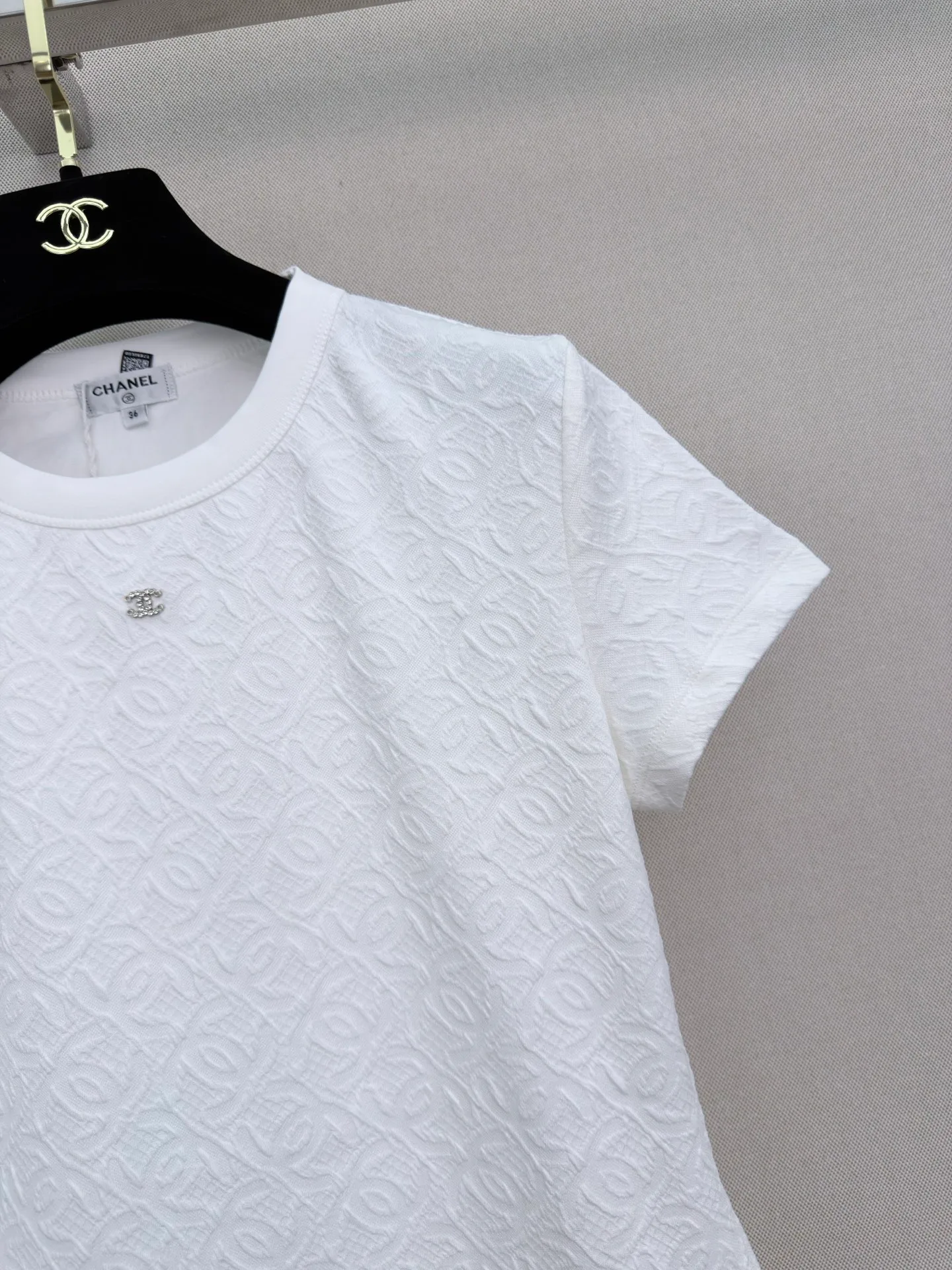 Футболки Женские Chanel 17765624