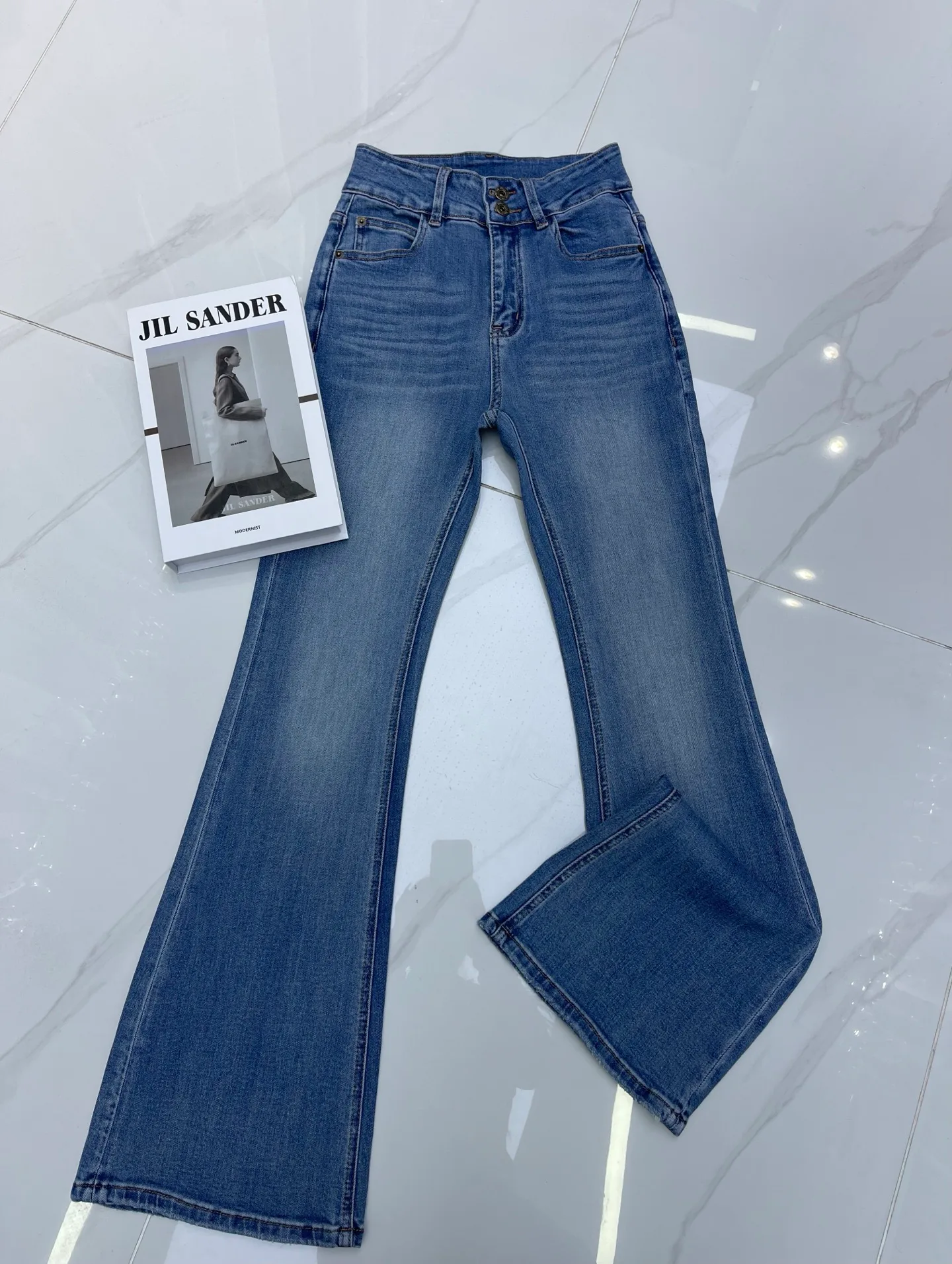 Джинсы Женские Miu Miu 12791866