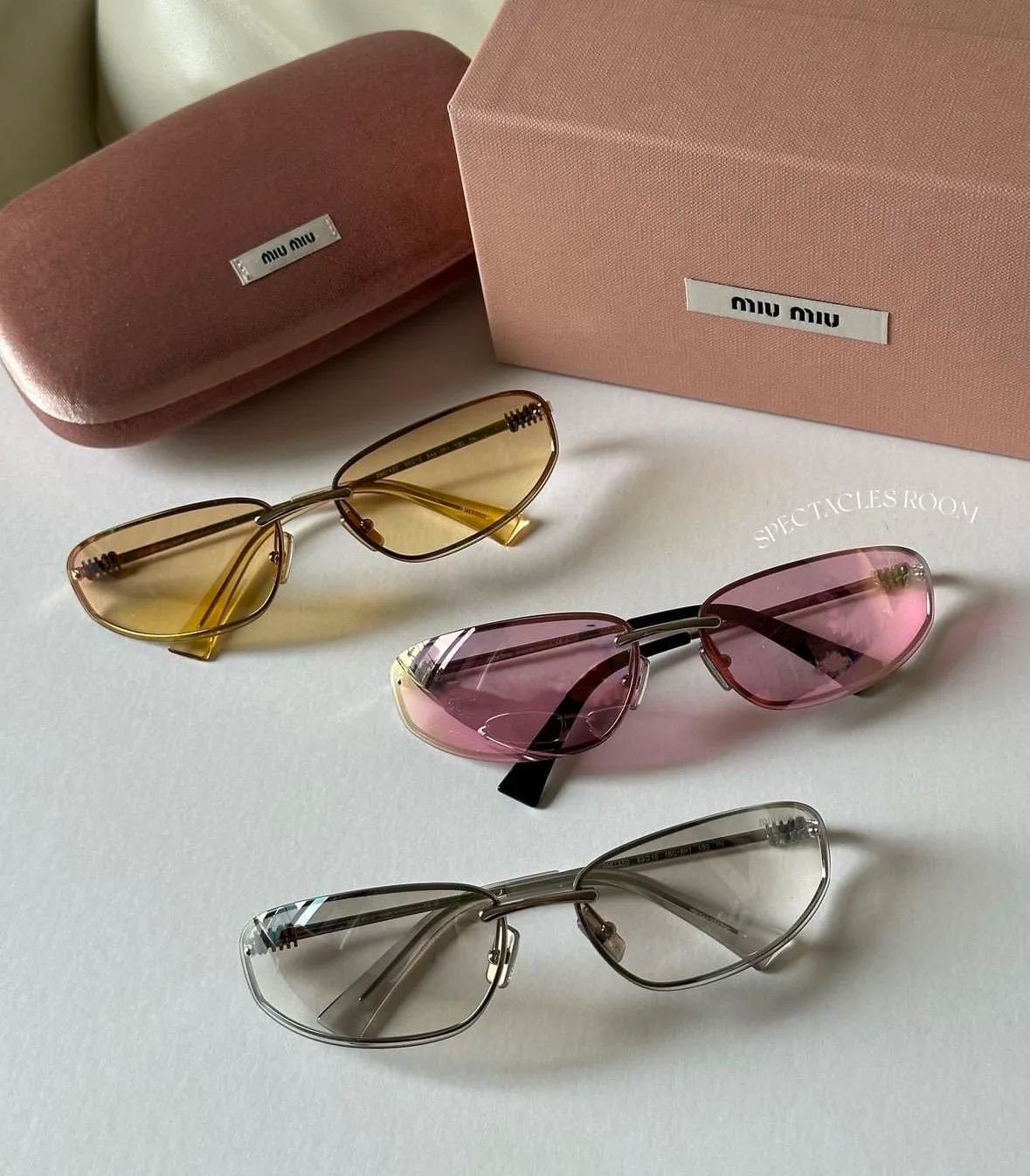 Очки Miu Miu 25307