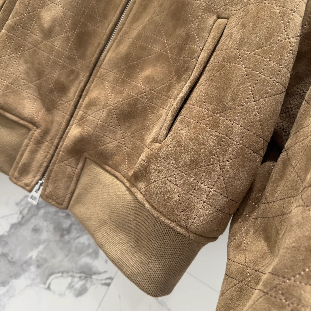 Кожаные Куртки И Дублёнки Женские Christian Dior 11146713