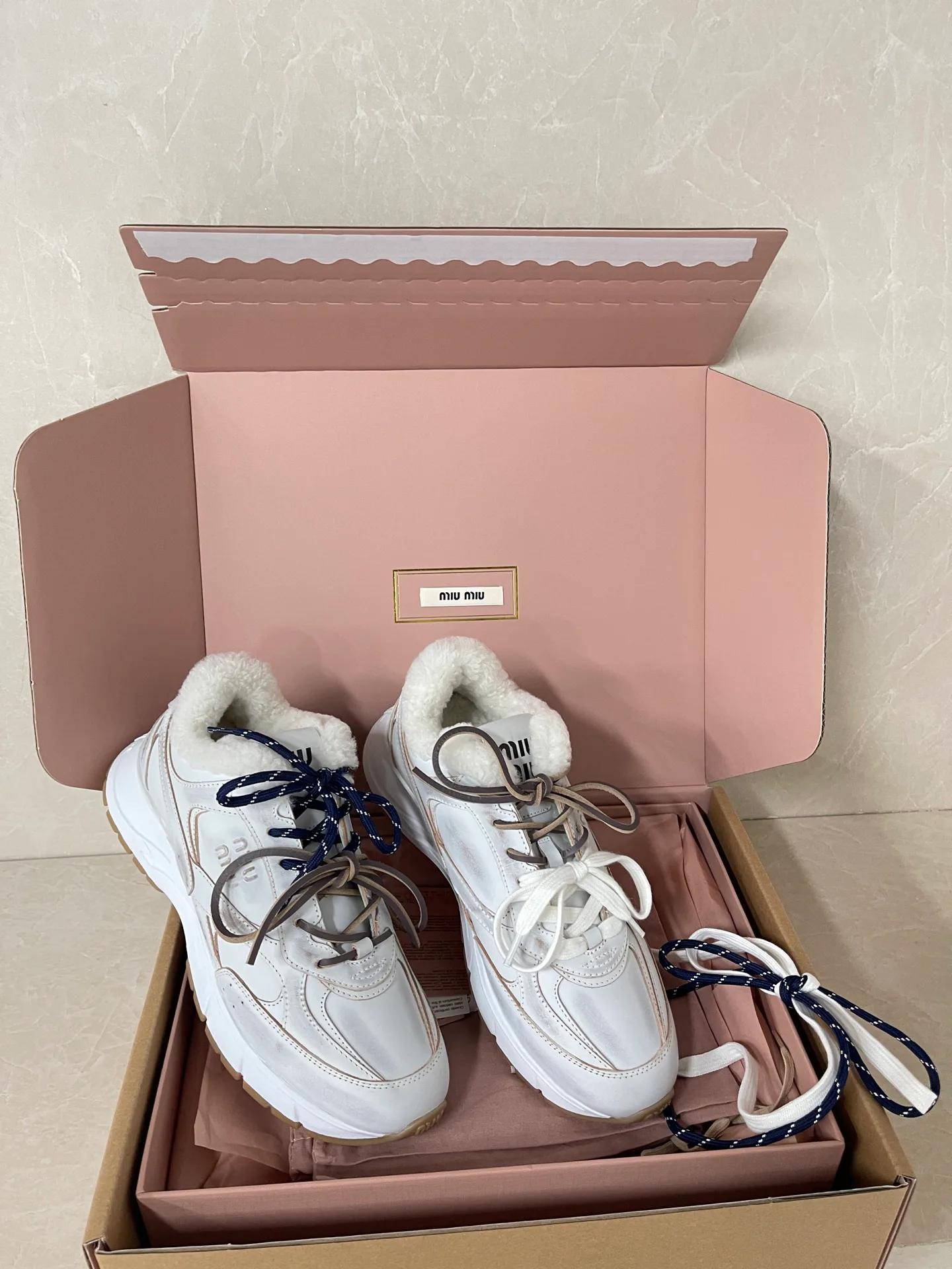 Кроссовки Женские Miu Miu 339317