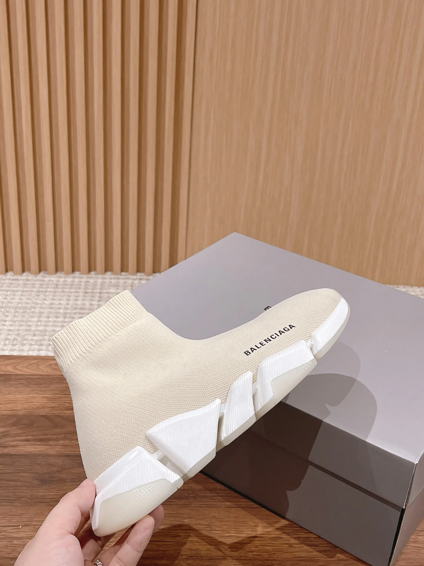 Кроссовки Женские Balenciaga 19780189