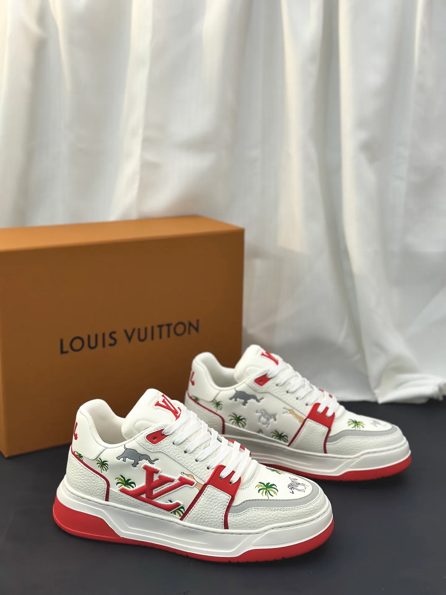 Кроссовки Мужские Louis Vuitton 1801564