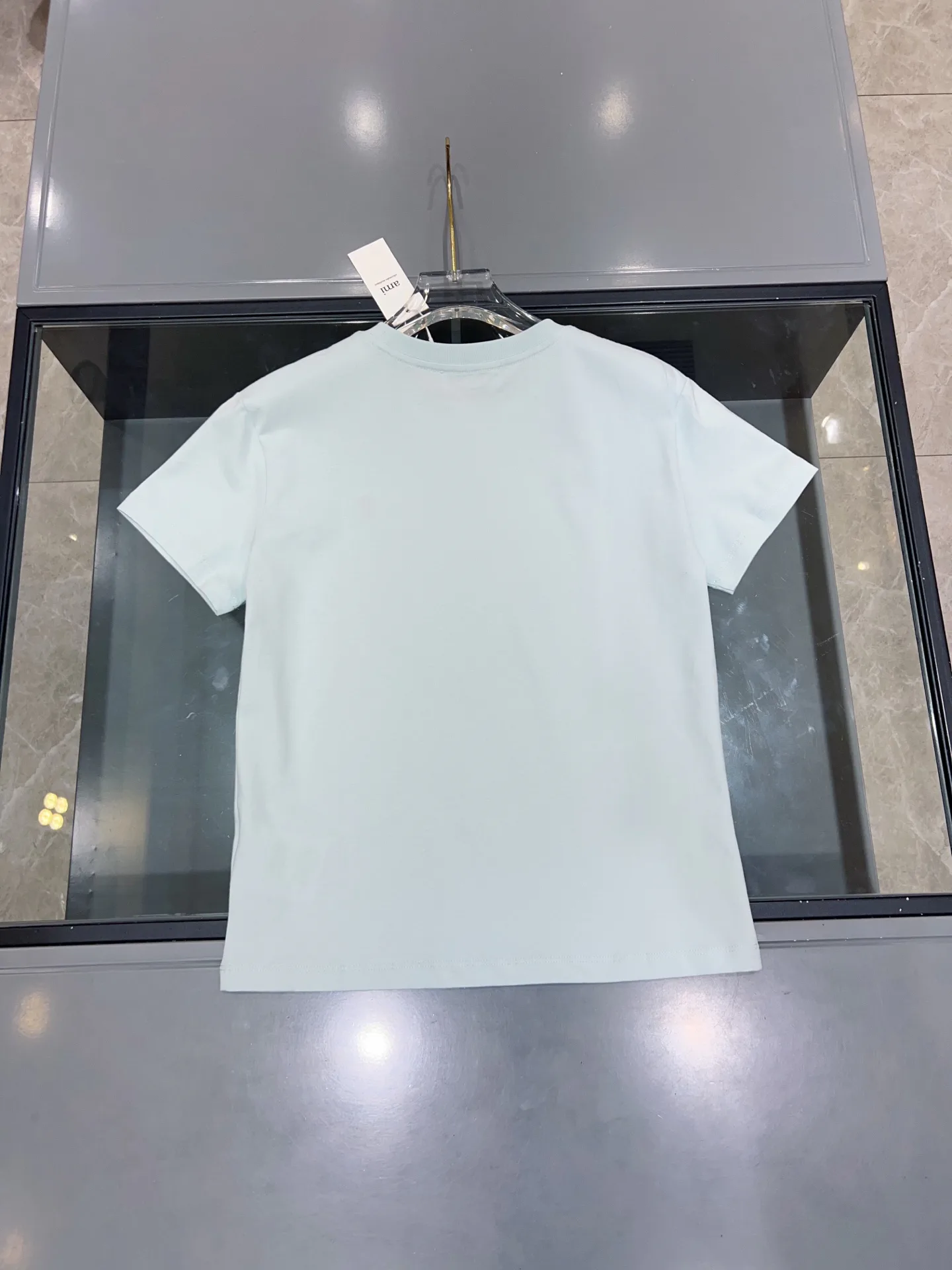 Футболки Женские Ami Paris 1696610