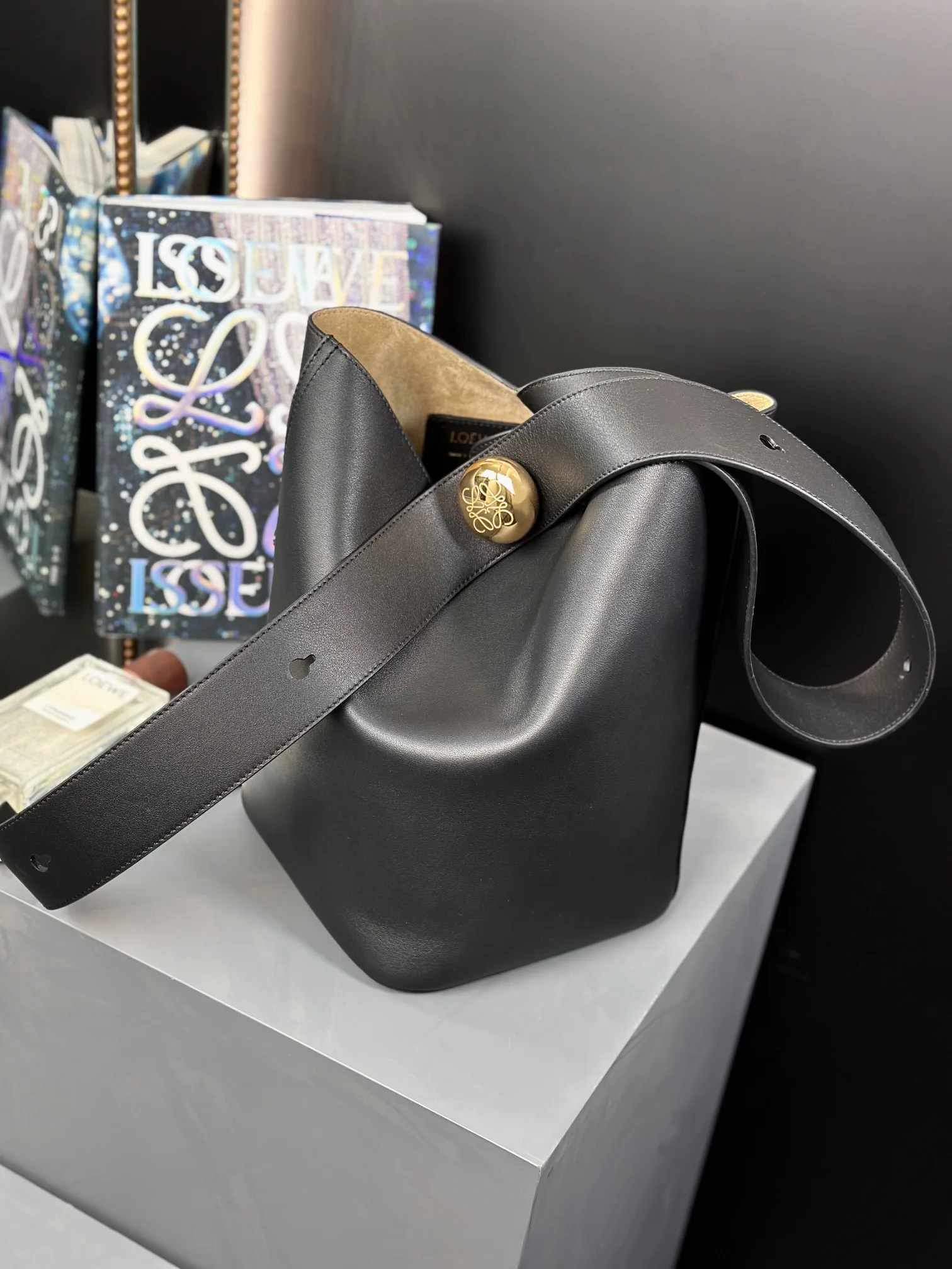 Сумки На Ремне Женские Balenciaga 161783