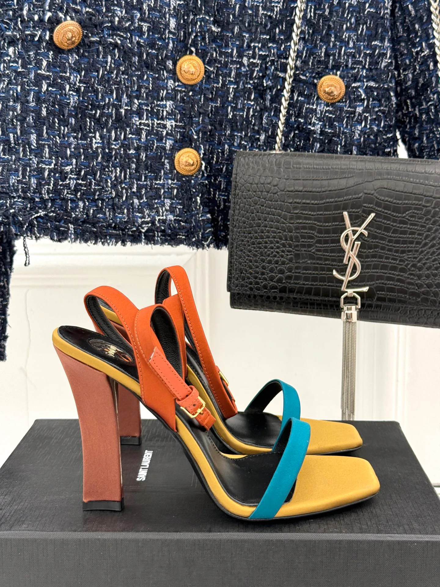 Босоножки Женские Saint Laurent 27933