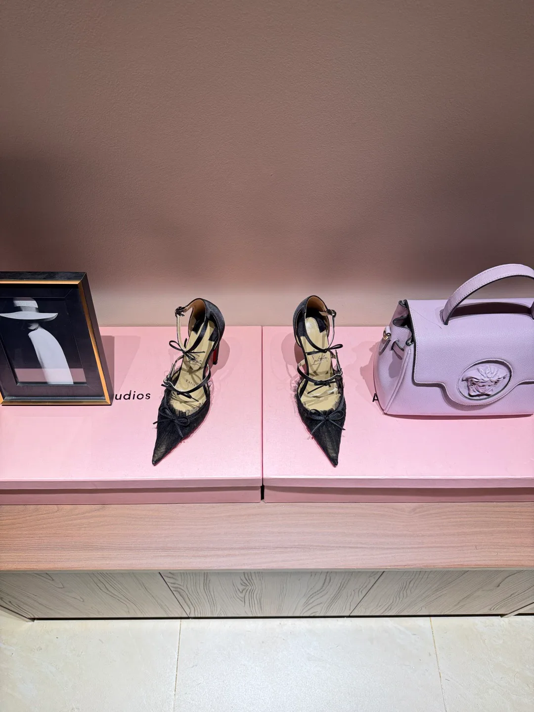 Туфли Женские Christian Louboutin 4743785