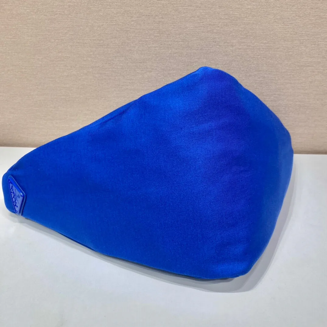 Сумки На Ремне Женские Prada 11409611