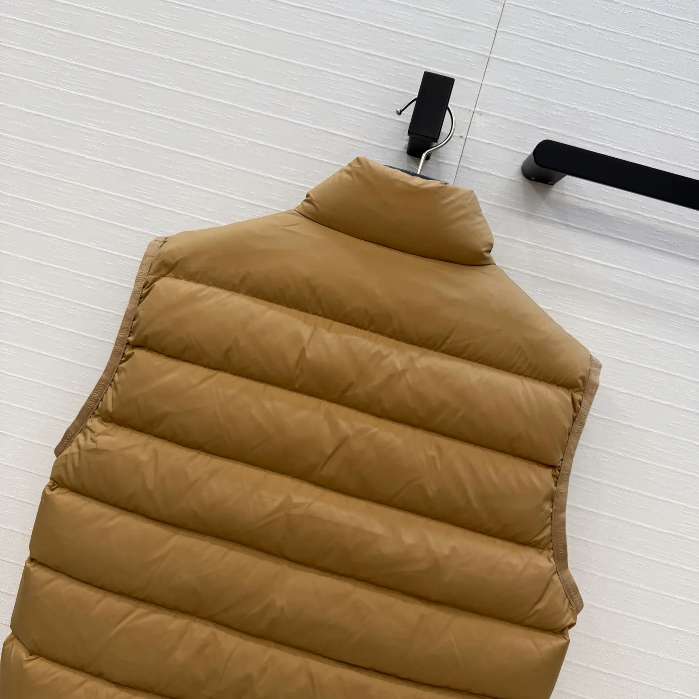 Жилеты Женские Moncler 19166061