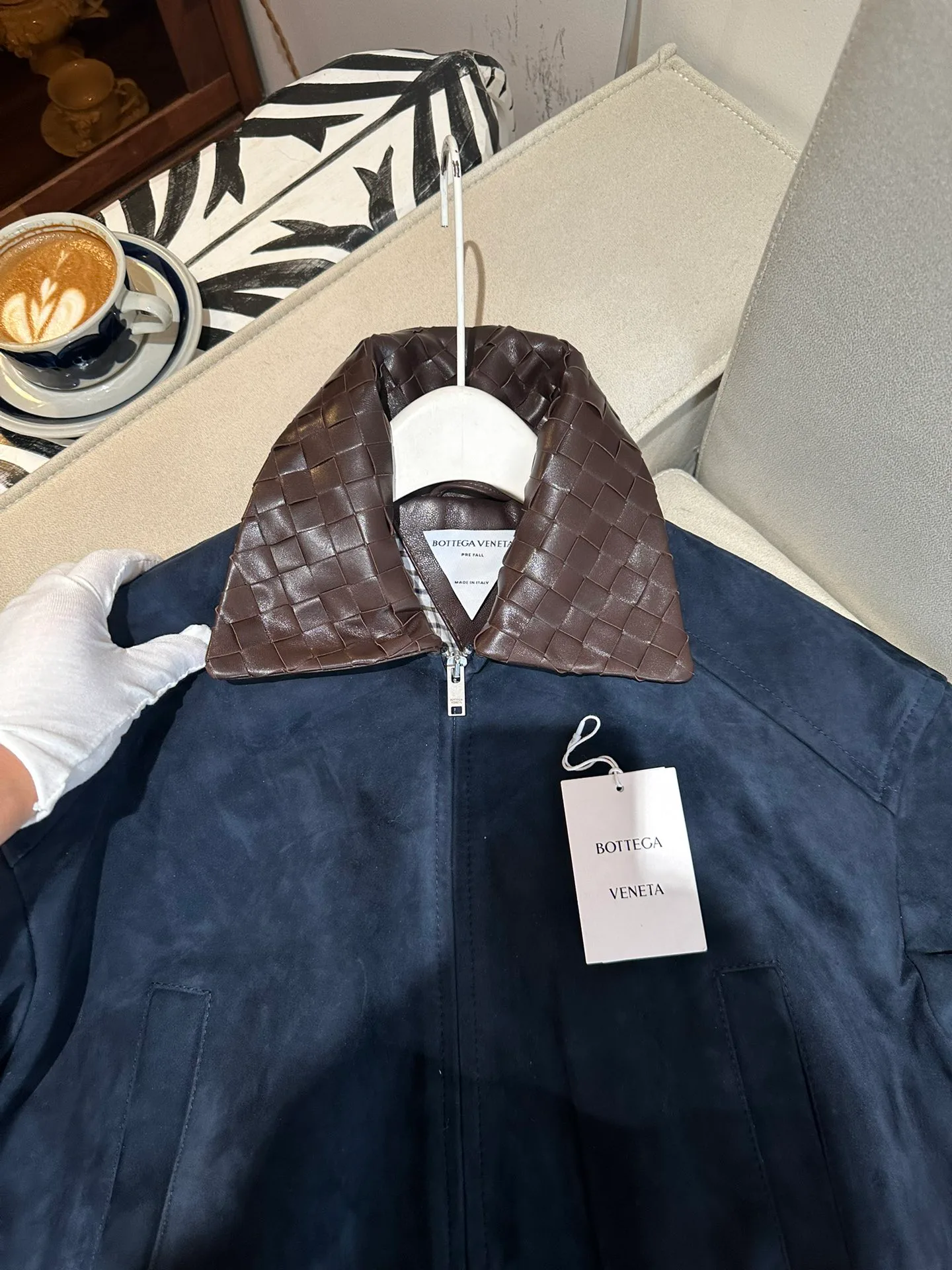 Кожаные Куртки И Дублёнки Женские Bottega Veneta 3078216