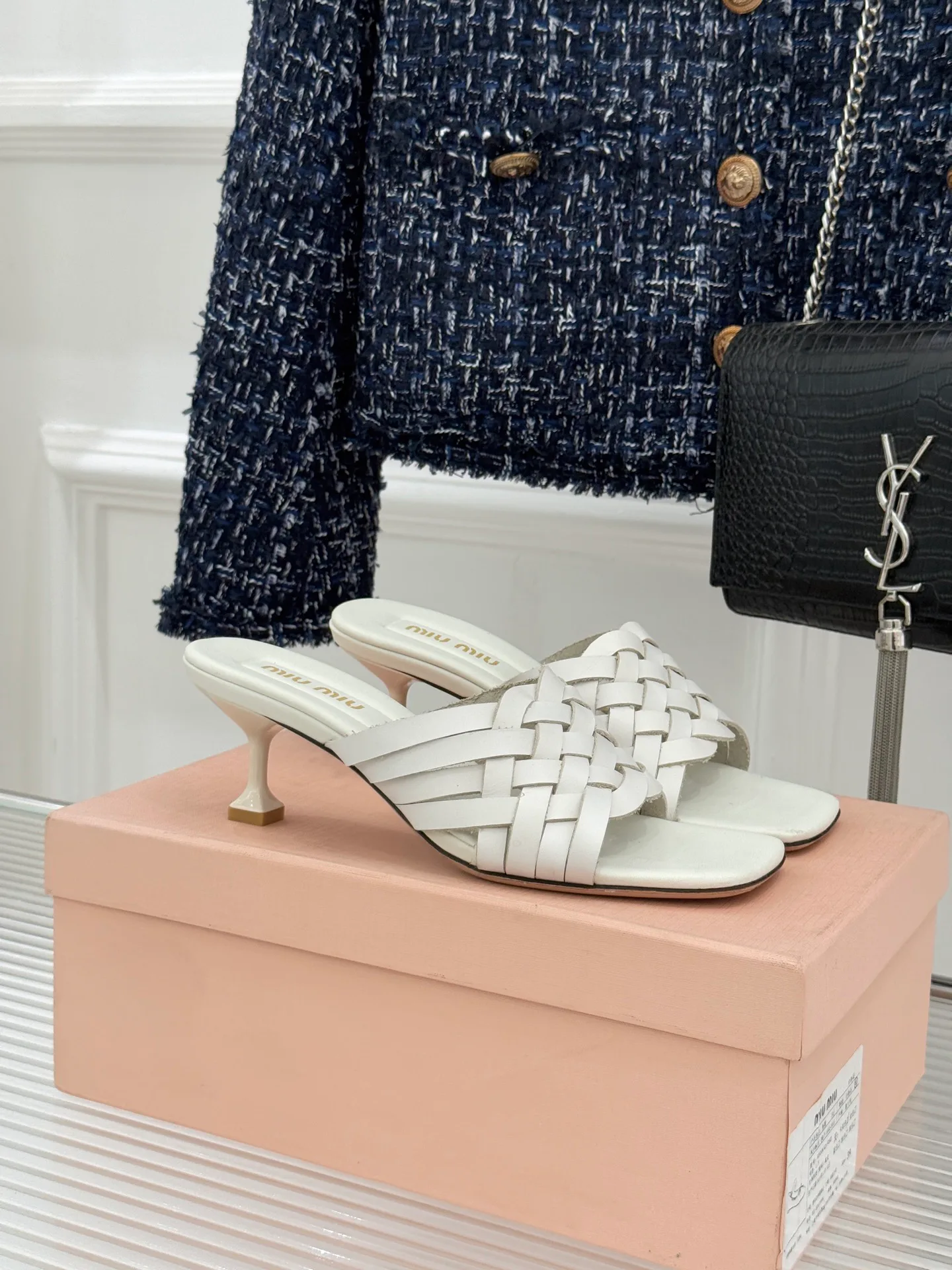 Шлепанцы Женские Miu Miu 11185311