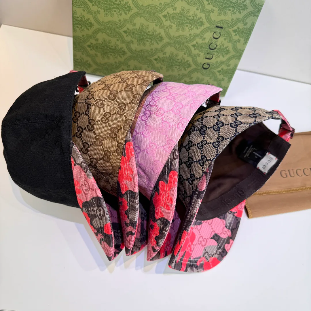 Головные Уборы Gucci 17604790