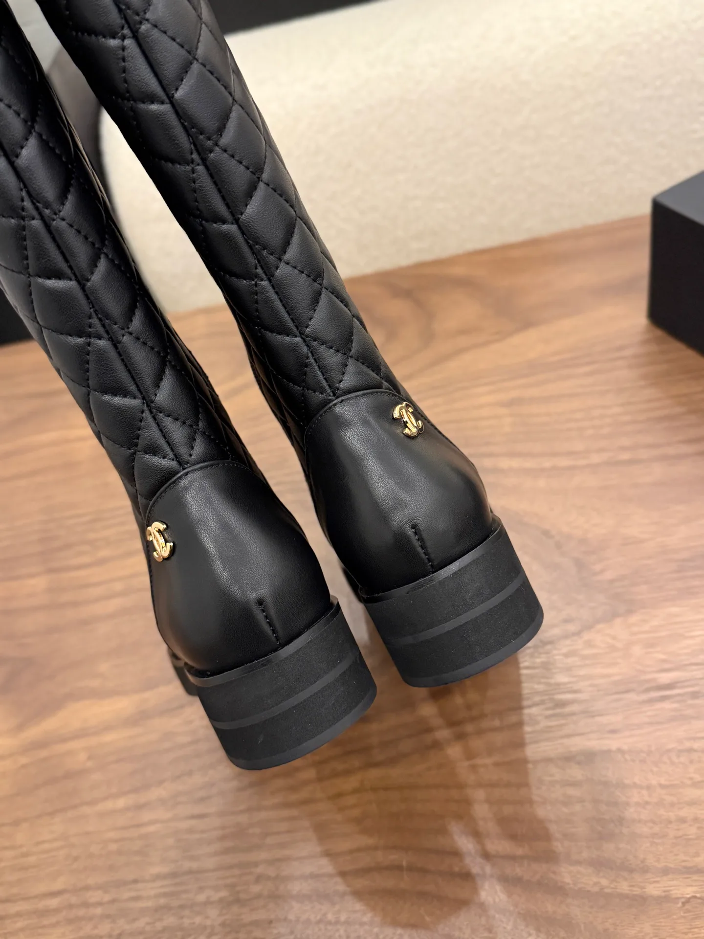 Сапоги Женские Chanel 18092655