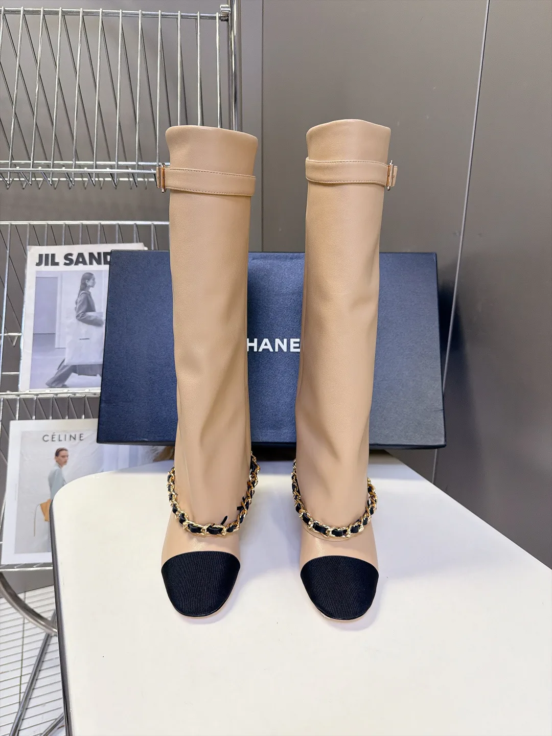 Сапоги Женские Chanel 18260156