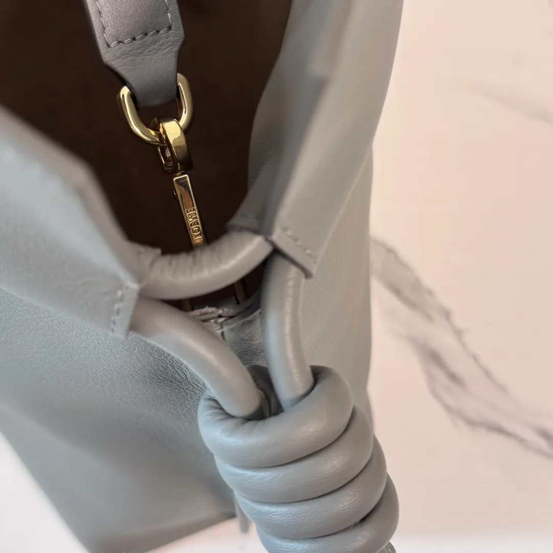 Классические Сумки Женские Loewe 11210971