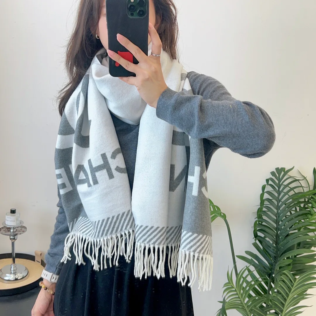 Шарфы Chanel 438533