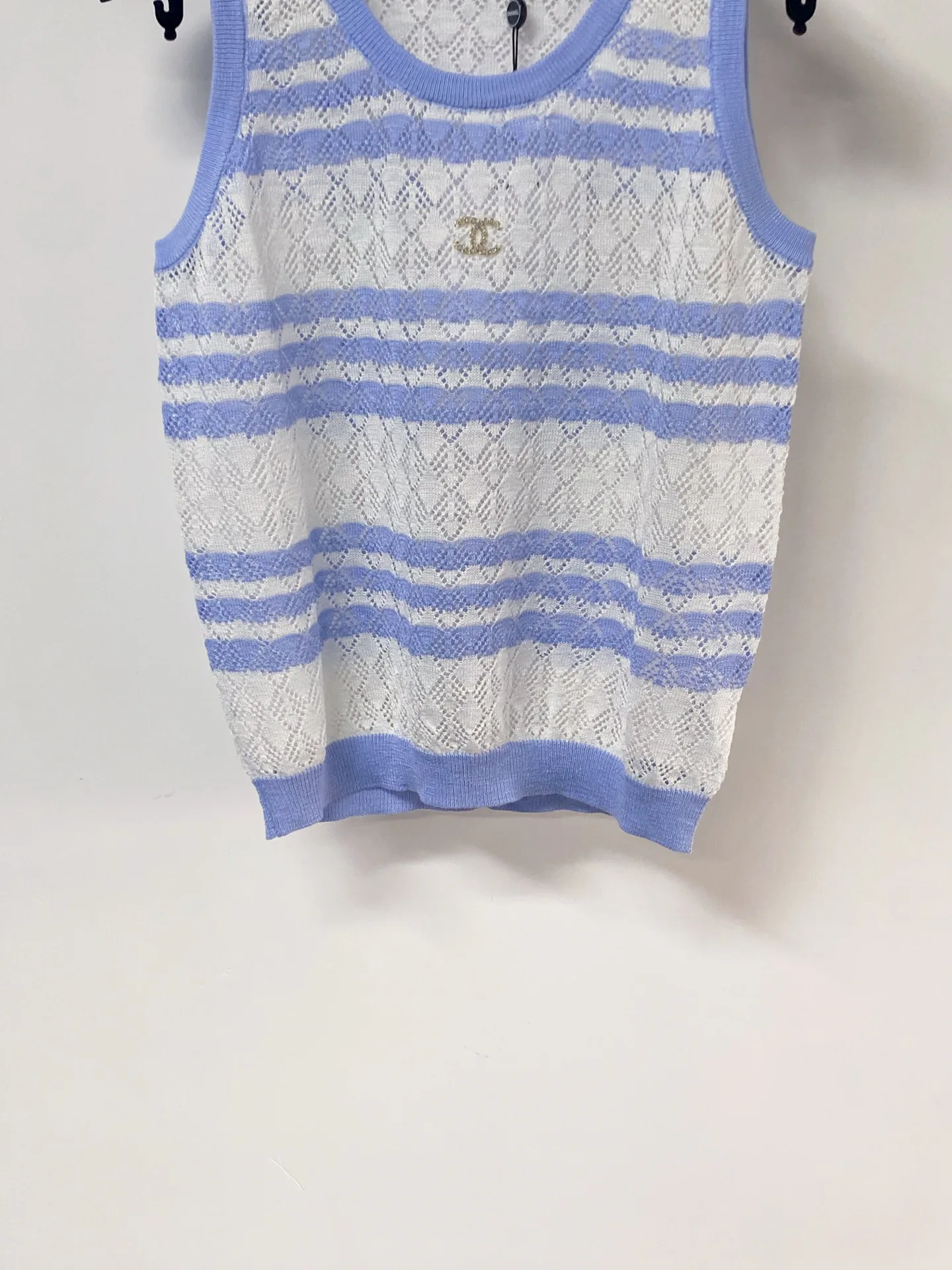 Жилеты Женские Chanel 13557585