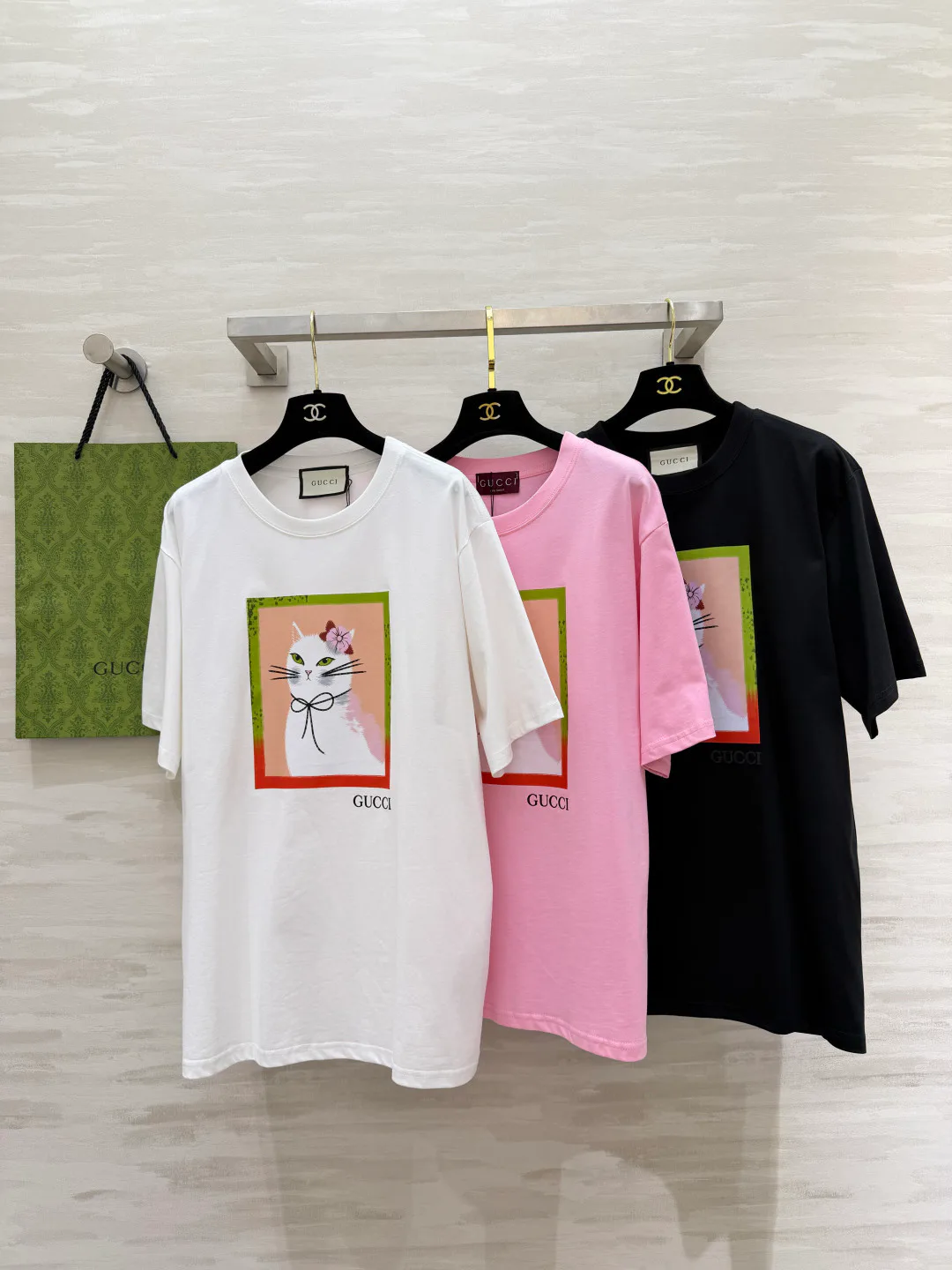 Футболки Женские Gucci 17429469