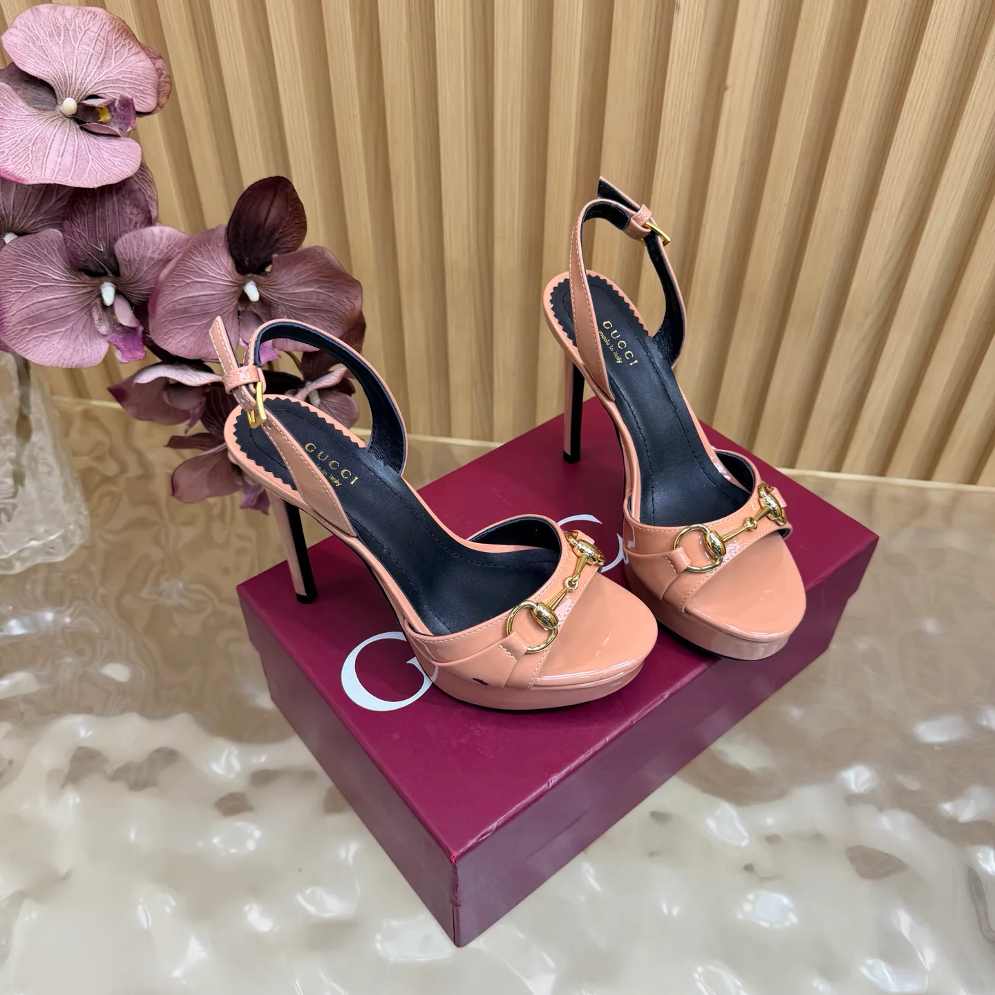 Босоножки Женские Gucci 17467491