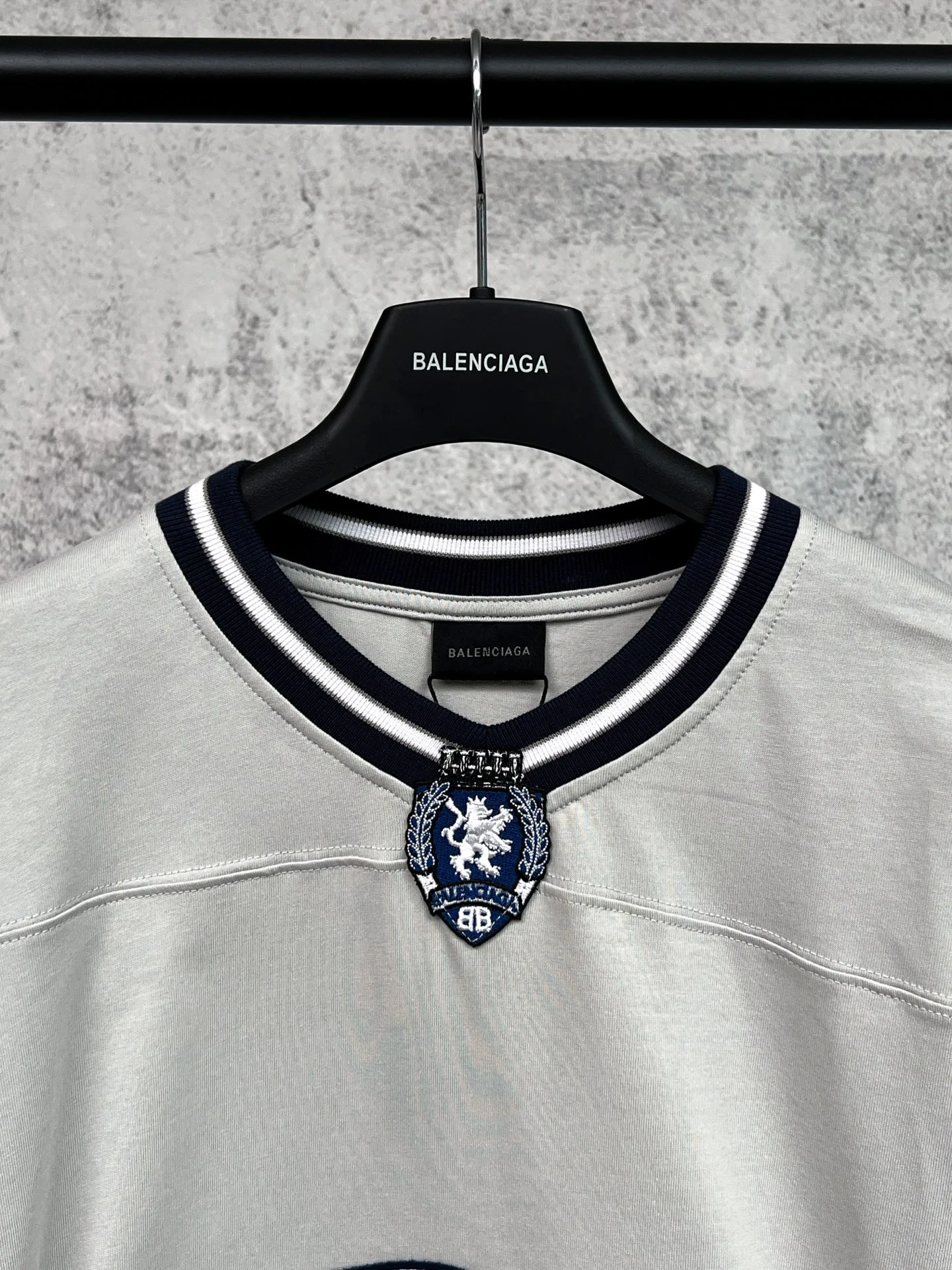 Футболки Женские Balenciaga 9465346