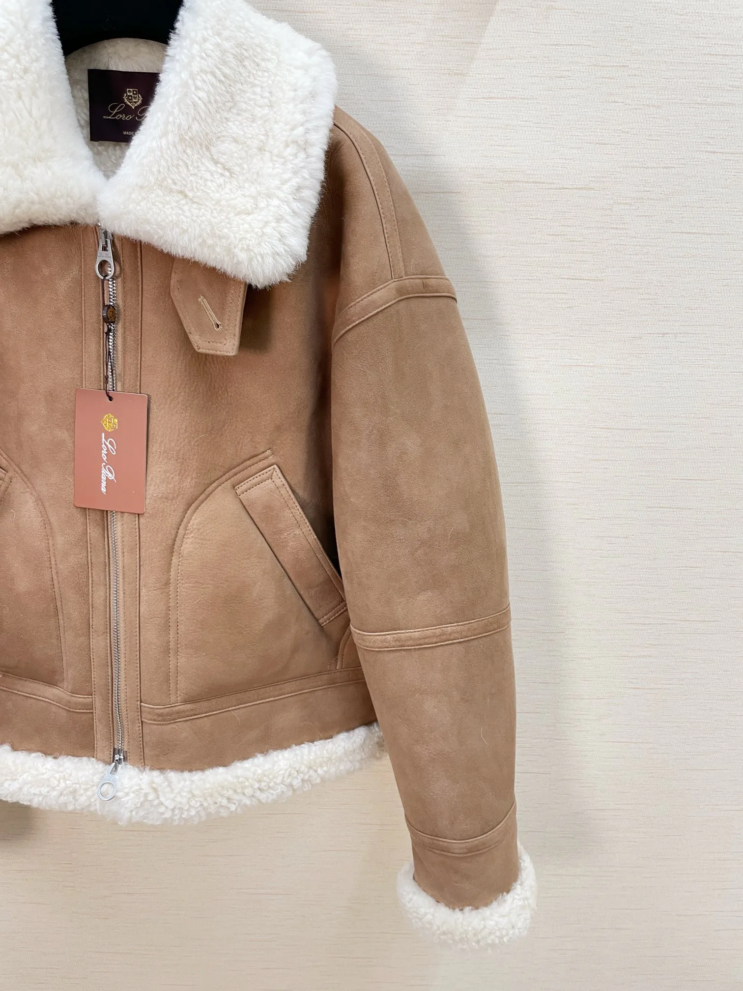 Кожаные Куртки И Дублёнки Женские Loro Piana 19684880