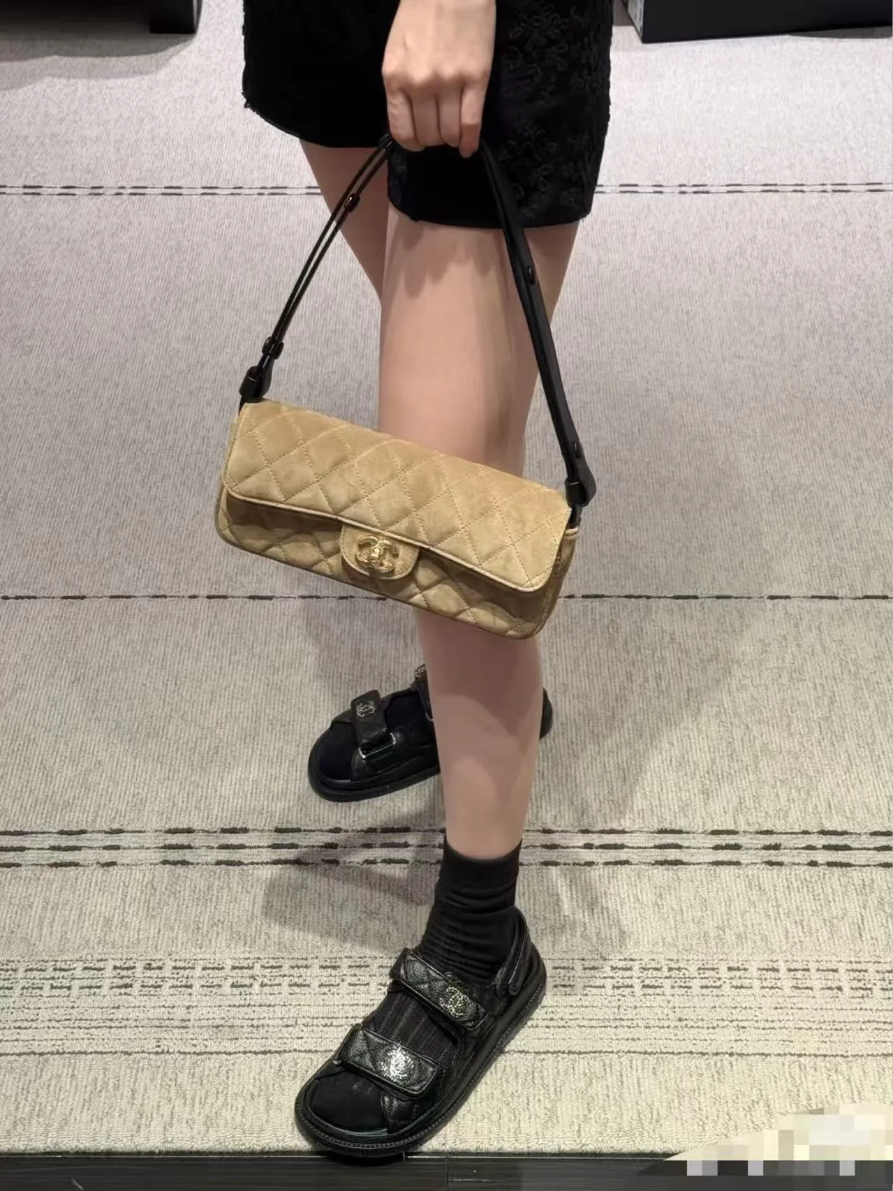 Классические Сумки Женские Chanel 18058576