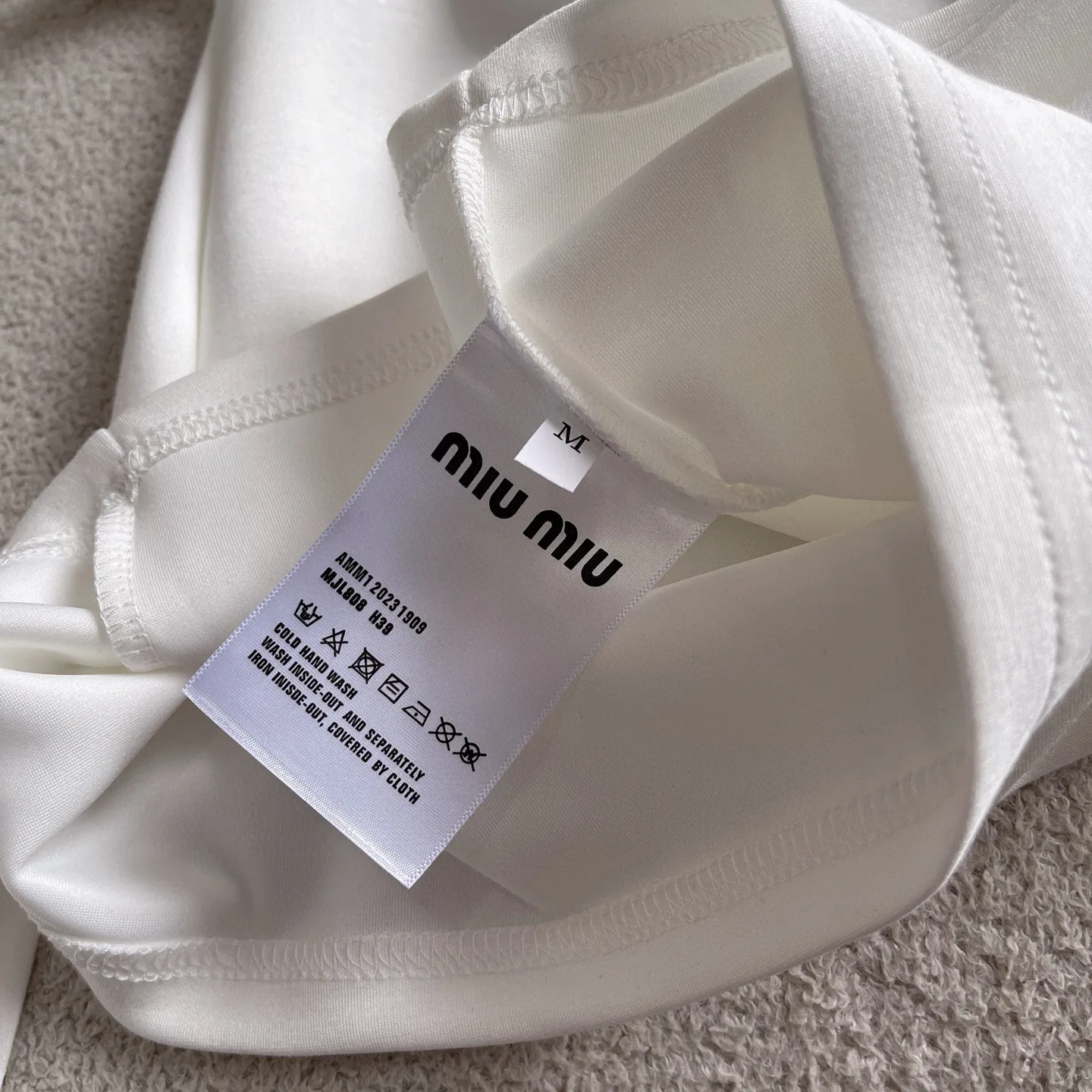 Футболки Женские Miu Miu 20739