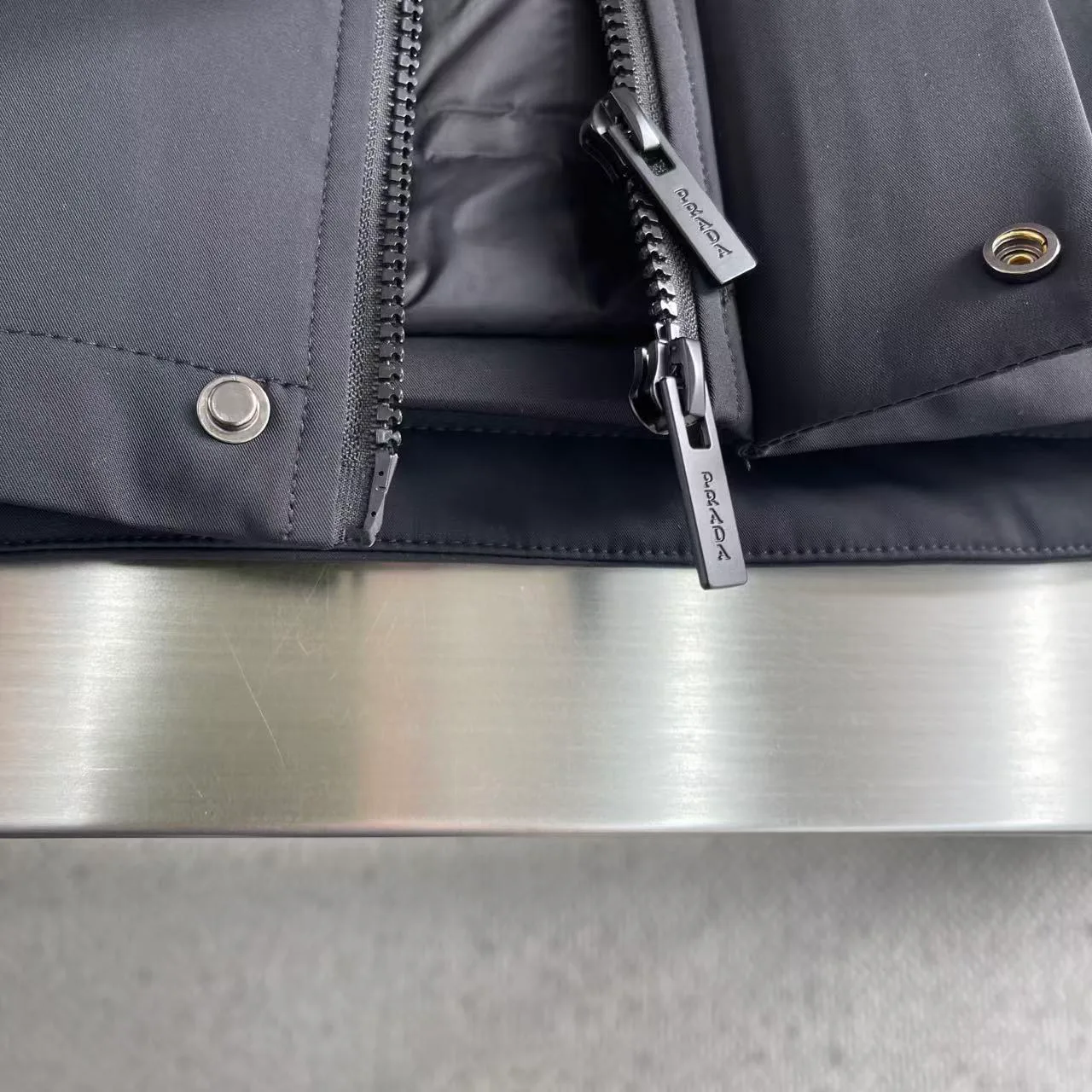 Куртки И Пуховики Женские Prada 889872