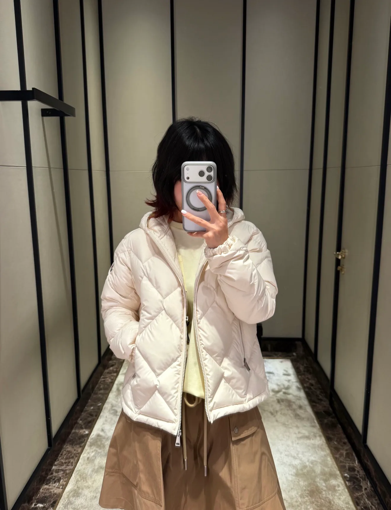 Куртки И Пуховики Женские Moncler 18713370