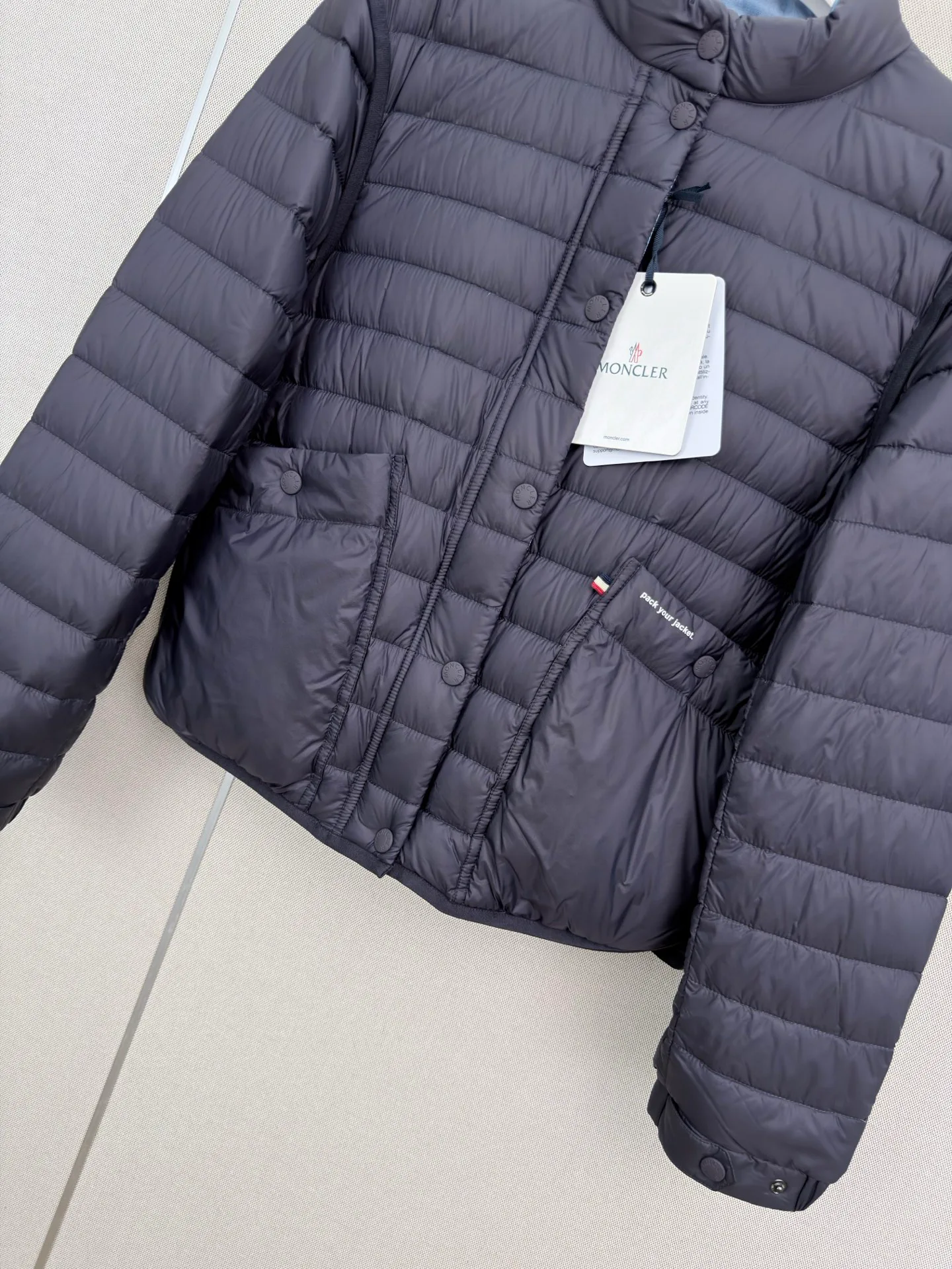 Куртки И Пуховики Женские Moncler 17919452