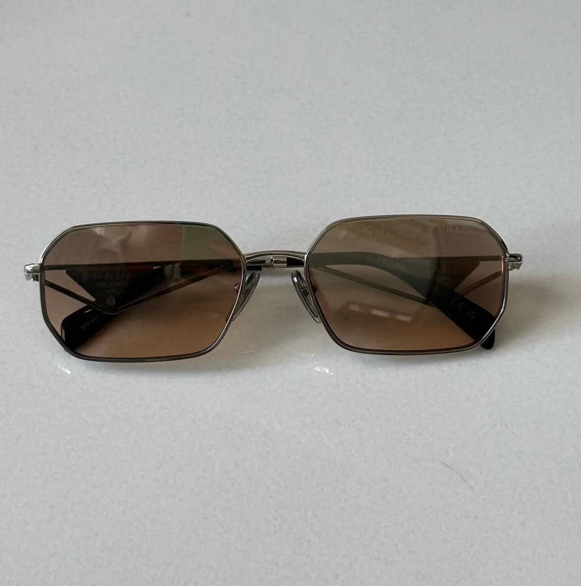 Очки Prada 17624894