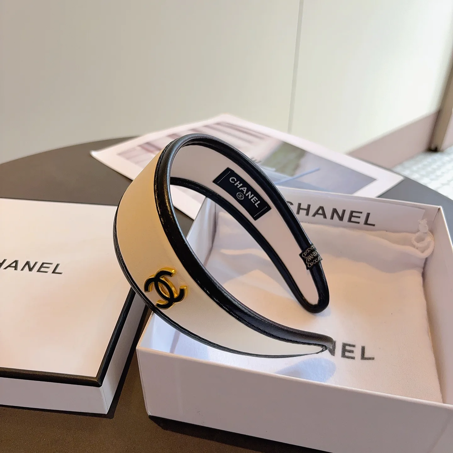 Головные Уборы Chanel 4715950